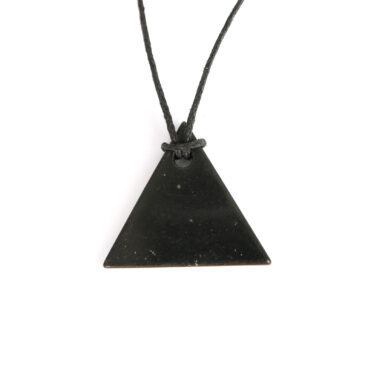pendentif shungite triangle grand modele