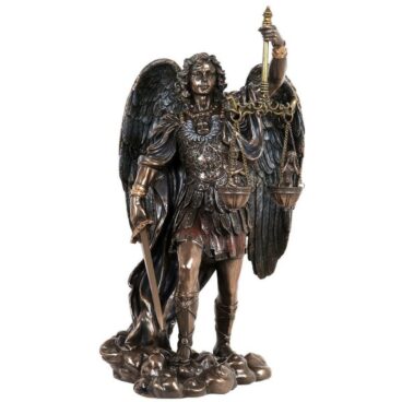 Statue Saint Michel Archange avec la balance de la justice en bronze coulé à froid 28 cm, symbole de protection